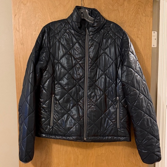 SCOTTeVEST men’s Medium Diamond Quilted Jacket